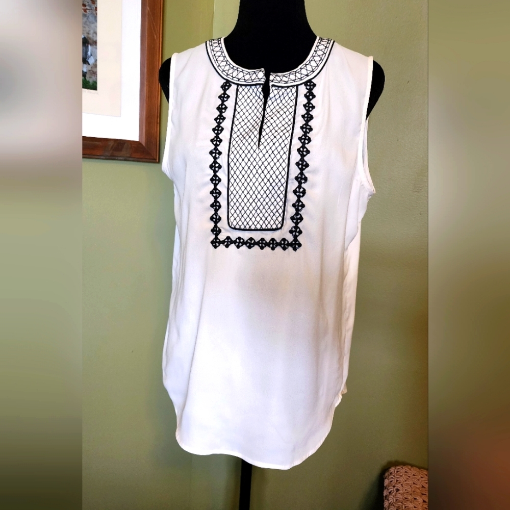 Ann Taylor sleeveless tunic sz M